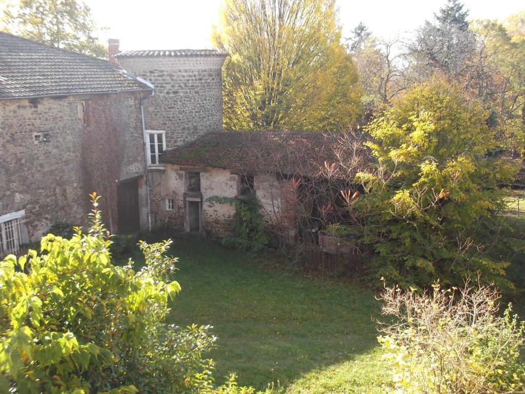 La Ferriere Acomodação com café da manhã Saint-Médard-en-Forez Quarto foto
